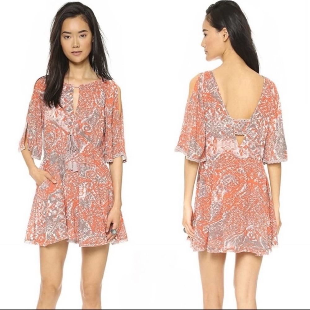 Free People Boho Love Bird Orange Printed Cold Shoulder Mini Dress Size Small - Picture 1 of 6